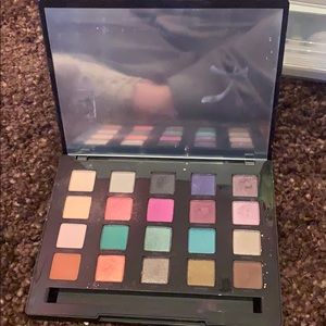 Gently used UD Vice Pallette